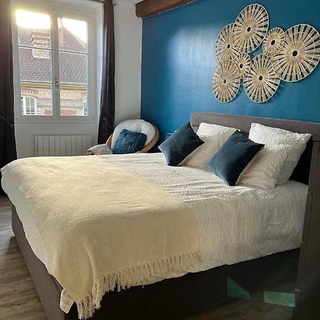 Le relais d'Eugènie en hyper centre-ville Compiègne Esterno foto